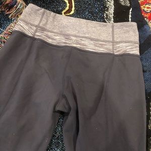 Lululemon yoga pants